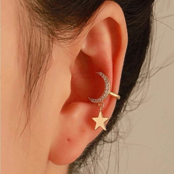 GOLD 3/$30 1pc Rhinestone Moon Star Ear Cuff - Picture 1 of 3
